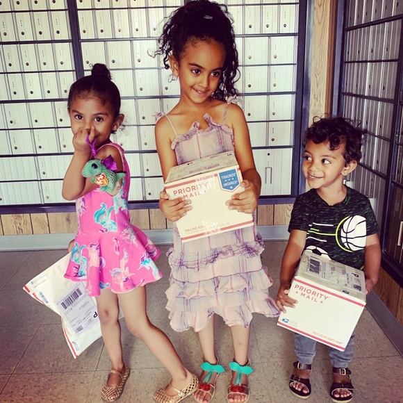 Meet your Posher, Rabyya - Picture 1 of 10